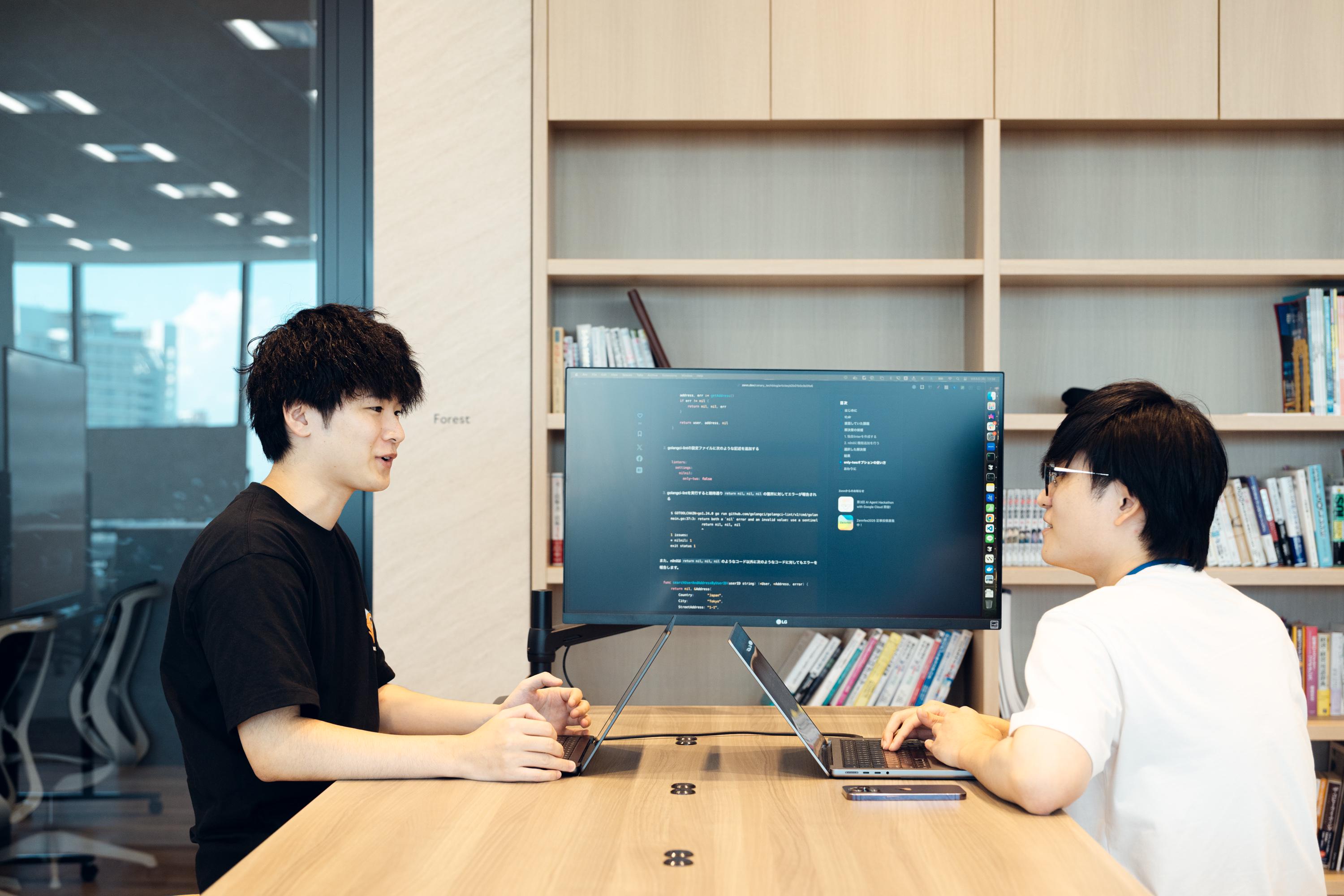 エンジニアはフレックス制度（コアタイム11時～15時）も導入し。働きやすい環境を整えている。