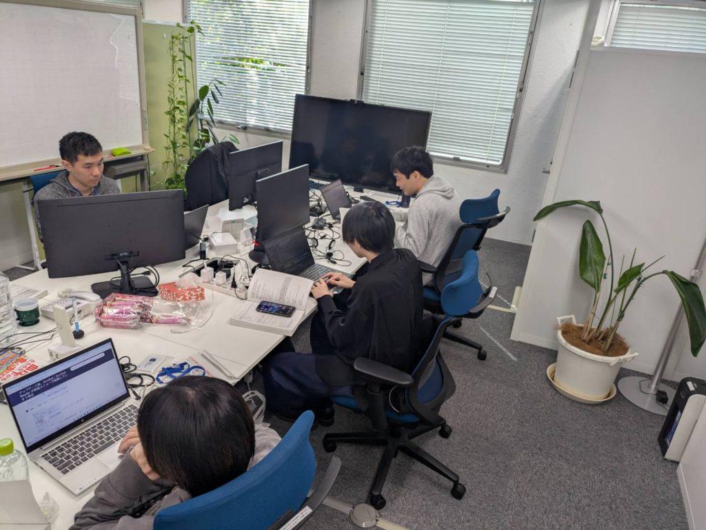 事業内容：インフラ構築からシステム開発まで対応し、企業の課題を解決するIT企業です。