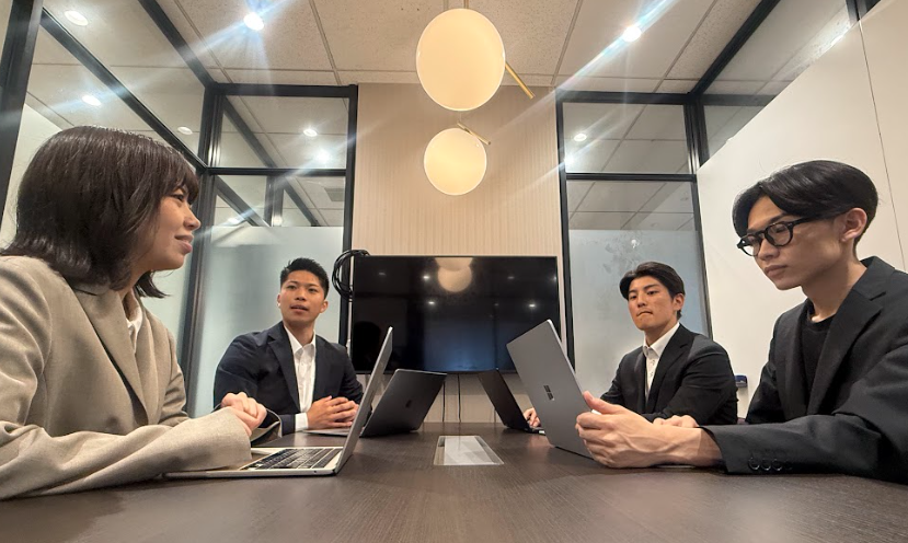 事業内容：コーポレートエンジニア（社内システム開発／業務効率化・SaaS連携）社内DX推進