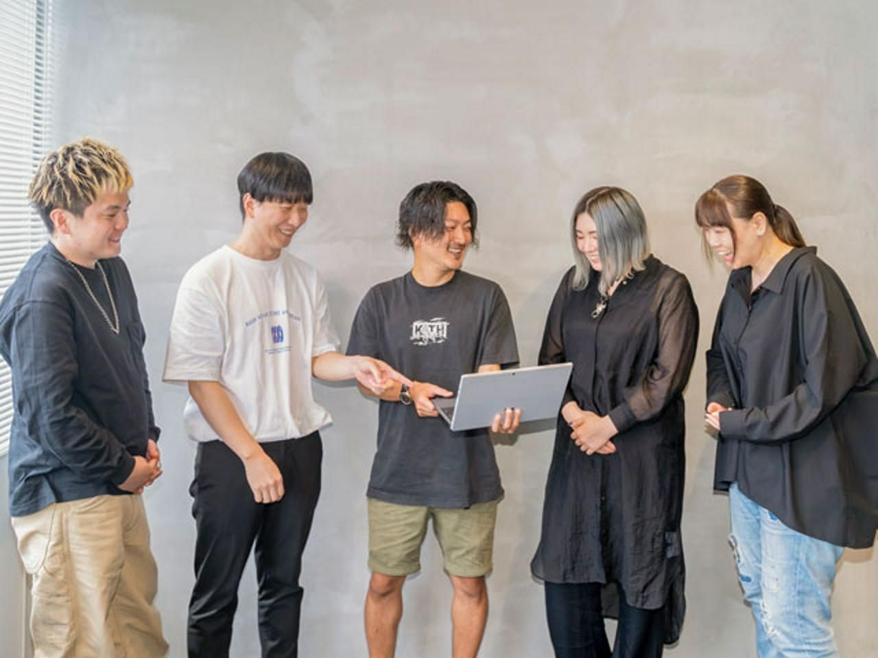 株式会社STAY GOLD 求人画像1