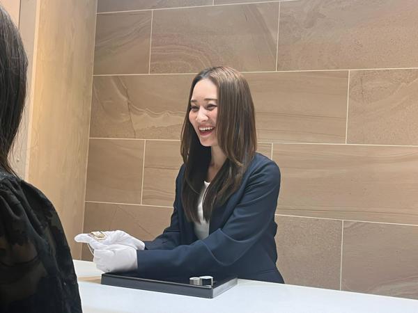 募集している求人：【営業:バイヤー職】Louis Vuitton/ROLEX等のハイブランドを取扱う買取営業