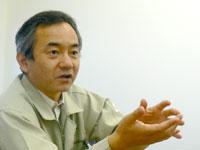管理部部長 兼 管理課長<br />藤城 篤　氏