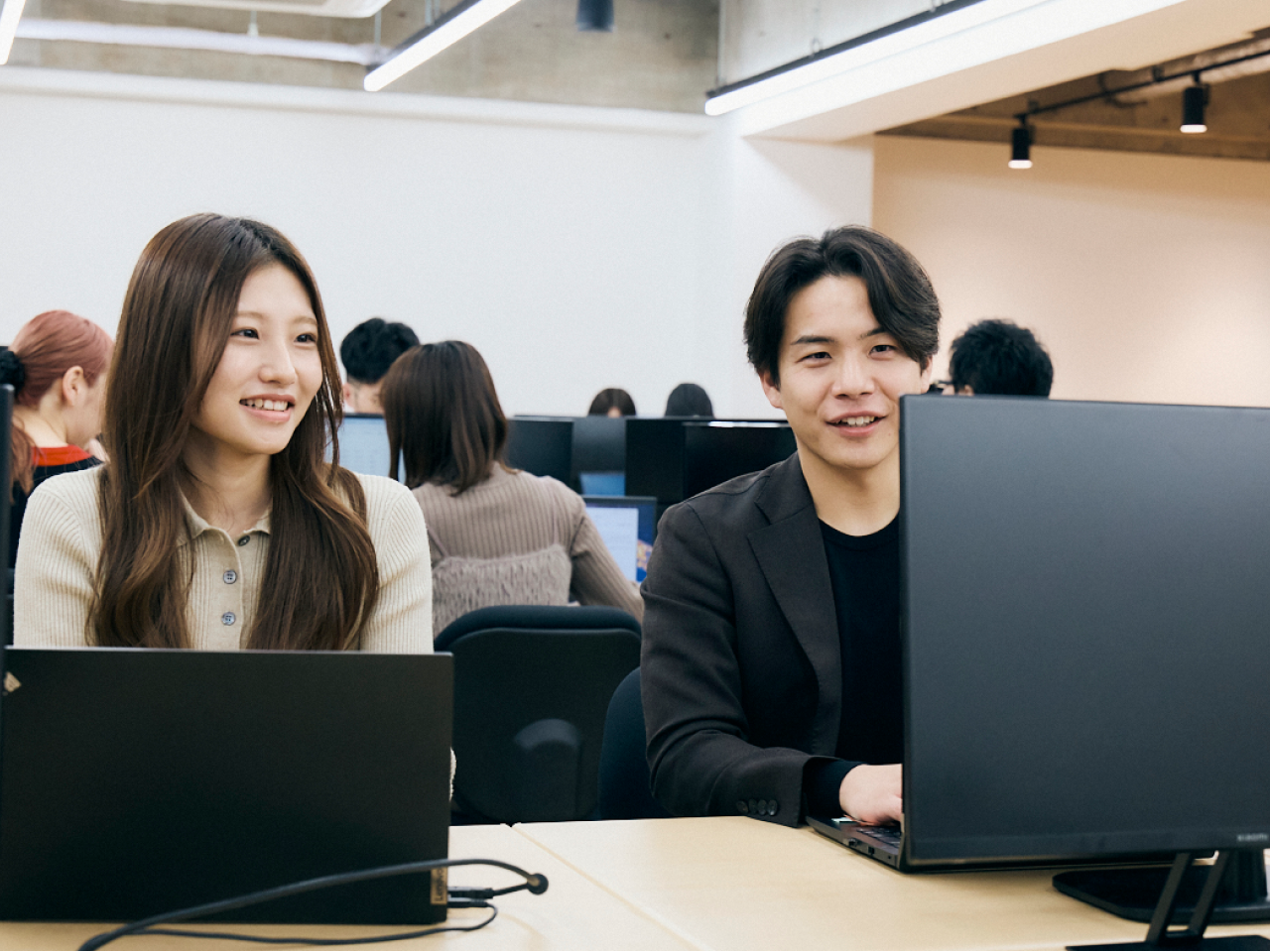 株式会社AGE technologies 求人画像1