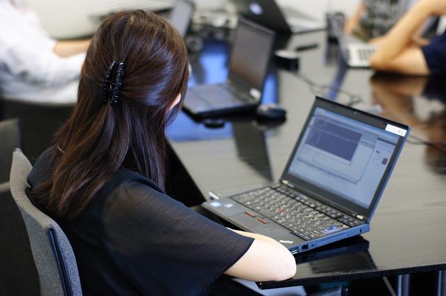 もちろん女性エンジニアも活躍しています。