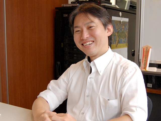 ITコンサルタントである代表取締役の坂本秀明氏。