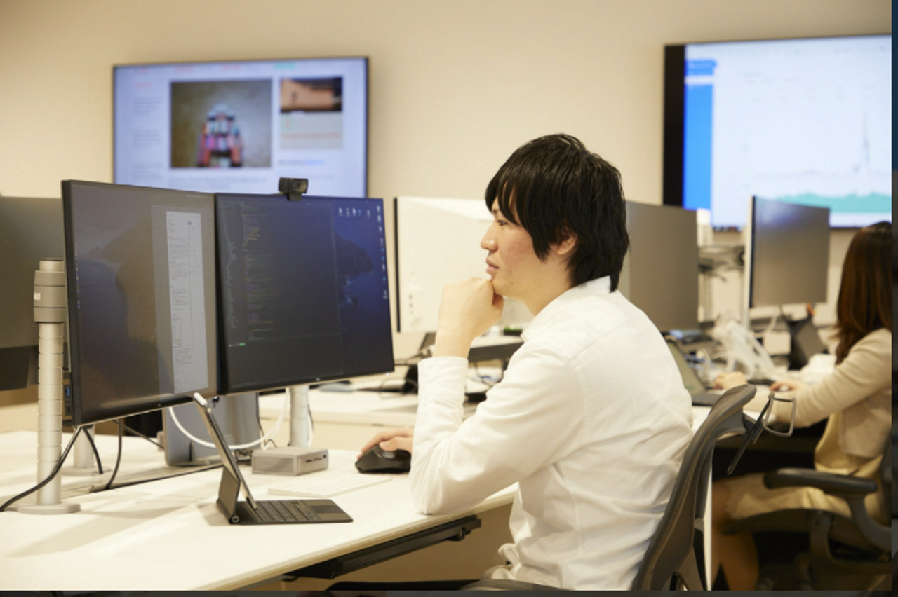 株式会社enechain 求人画像1