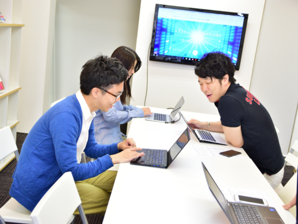 募集している求人：Webエンジニア（フロントエンドエンジニア・バックエンドエンジニア）