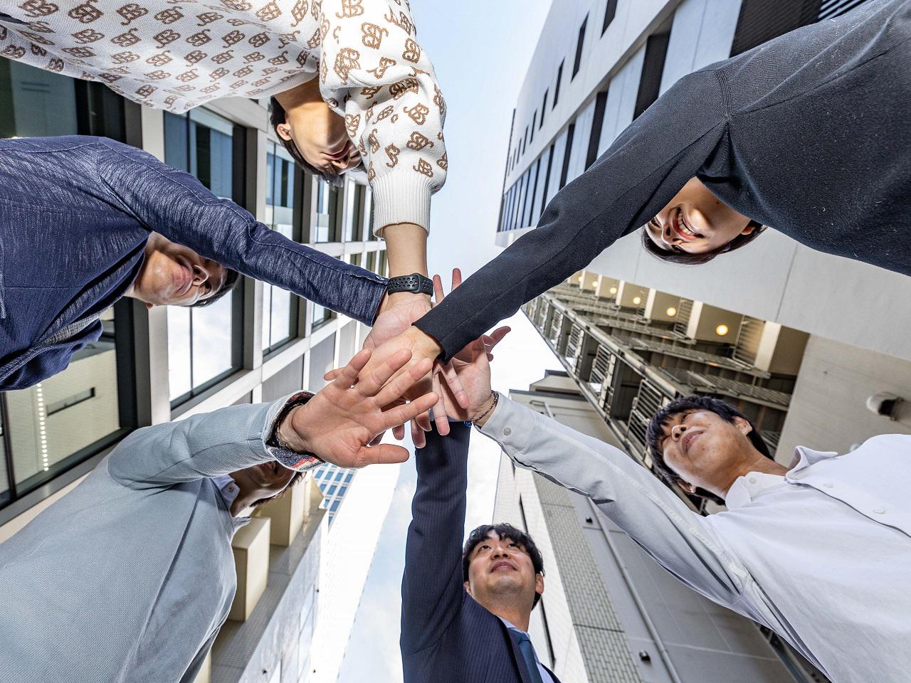 株式会社イズム 求人画像1