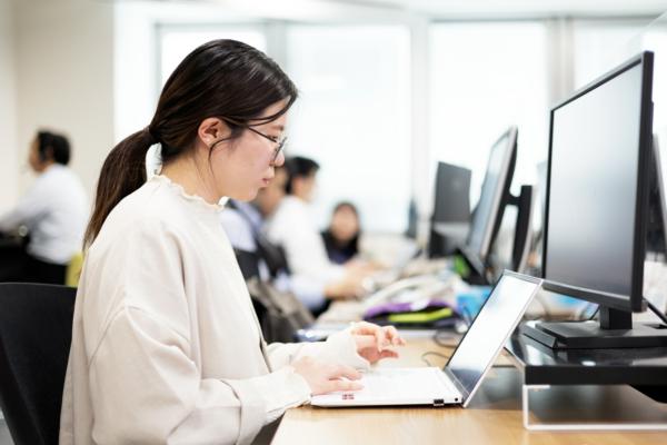 募集している求人：★『開発経験 3年生 募集』常駐していても、自社との繋がりを感じることができる環境♪！