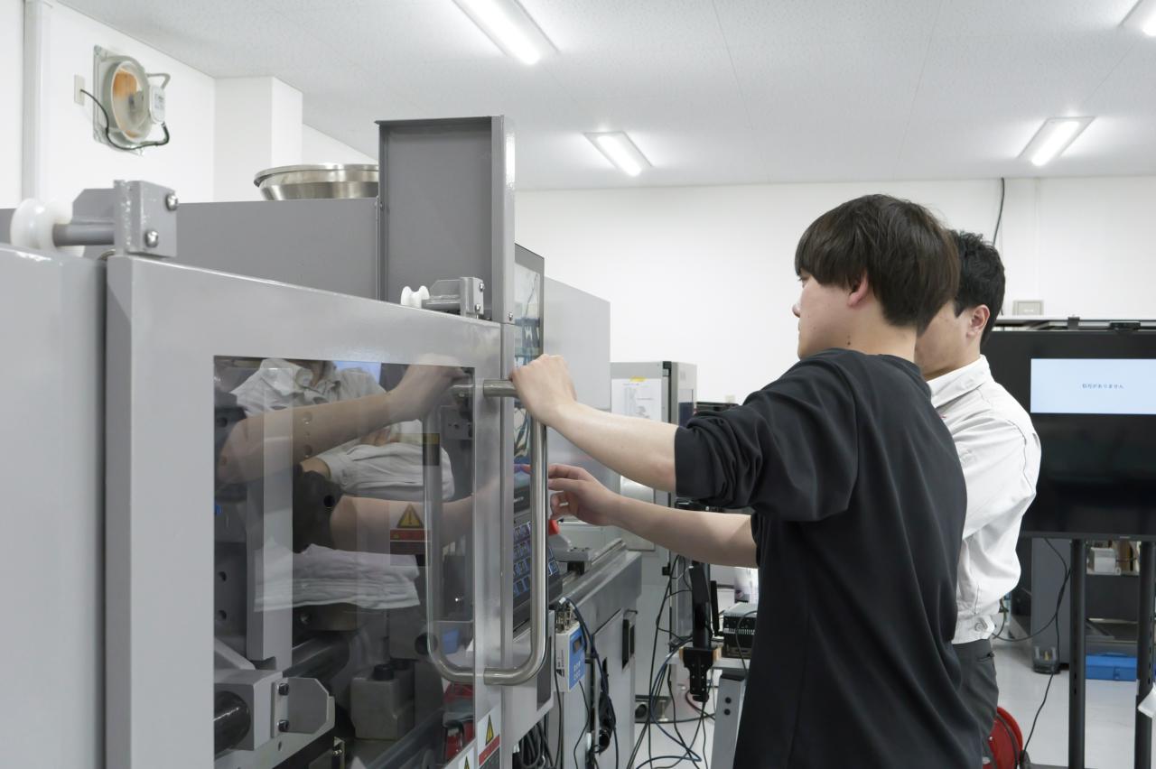 株式会社MAZIN 求人画像1