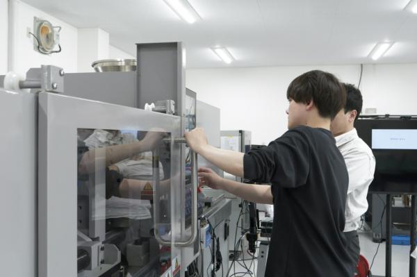 募集している求人：セールス（責任者候補）