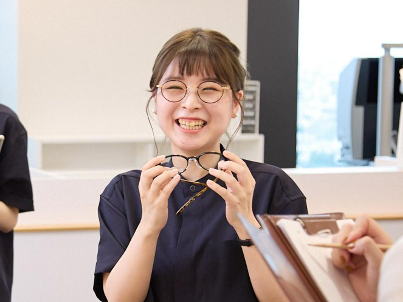 株式会社ジンズ 求人画像1