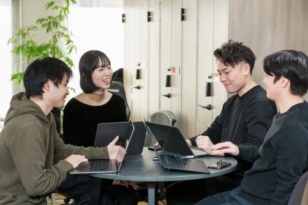 募集している求人：ブランド運用ディレクター