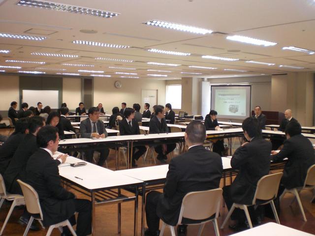 年2回の全体会議