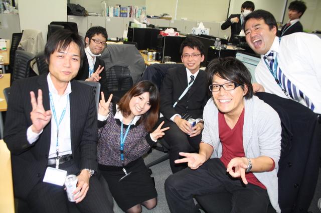 パートナー企業の方々とパチリ!(^^)!