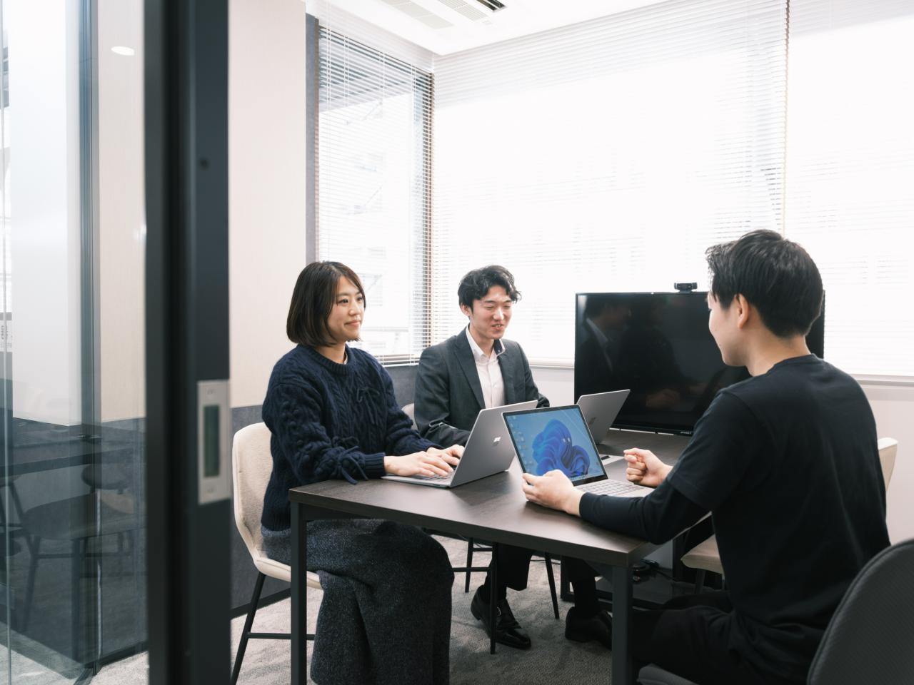 株式会社リライアス 求人画像1