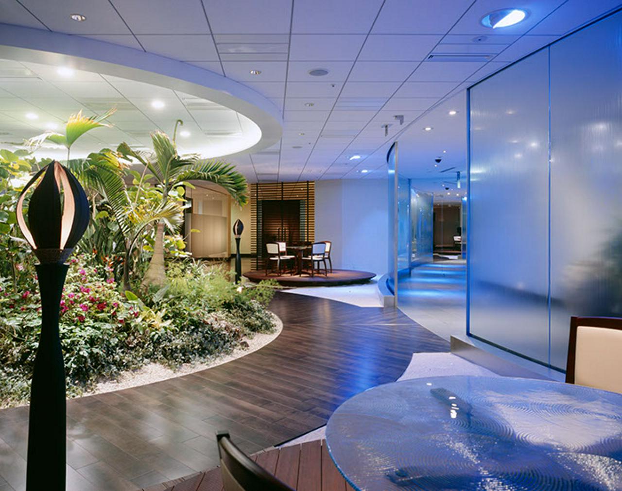 フューチャー株式会社 求人画像1