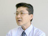 人事総務部　人事グループ　担当次長<br />梅沢 氏