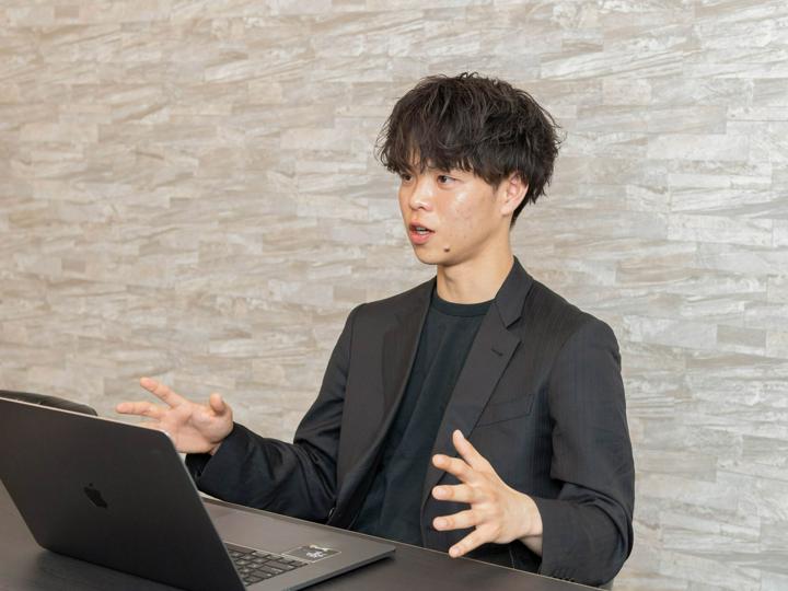 燈株式会社のインタビュー写真