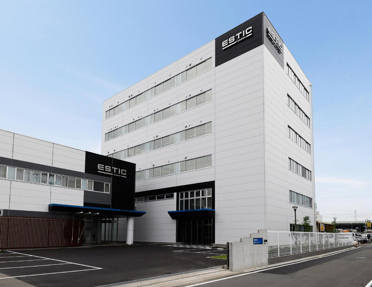 株式会社エスティック 求人画像1