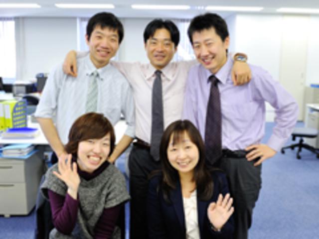 社内の連携はバッチリ。部署を横断して力を貸し合うこともよくあるという。まさに団結力の強い組織である。