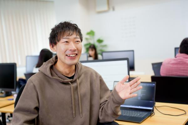 募集している求人：インフラエンジニア／働き方もキャリアも、自ら構築するエキスパートに