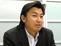 代表取締役社長　小関 繁 氏