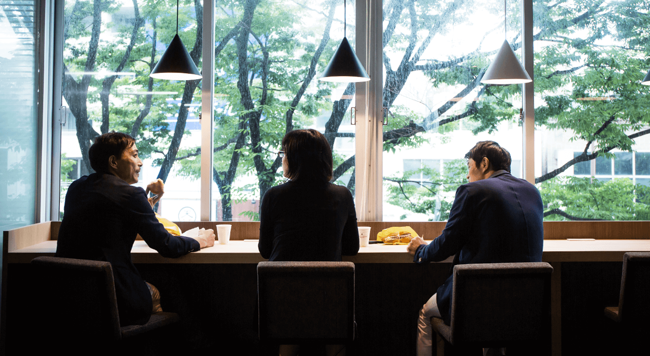 株式会社エミシス 求人画像1